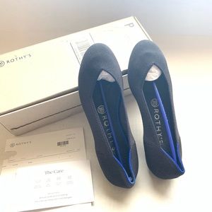 Rothy’s the flat in shale color size 6